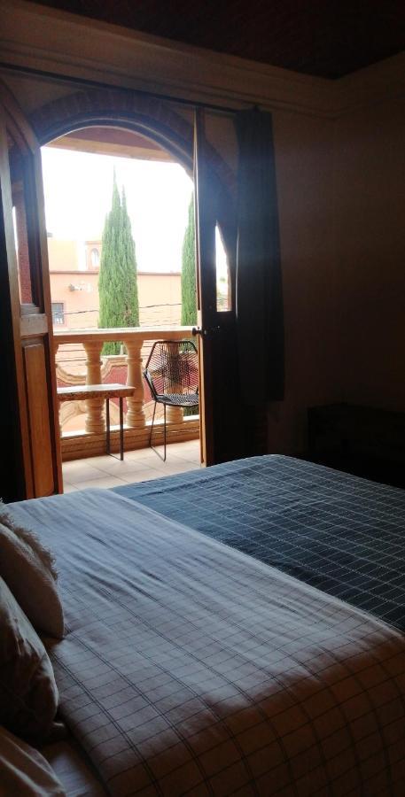 Lool Beh Hostal San Miguel de Allende Bilik gambar